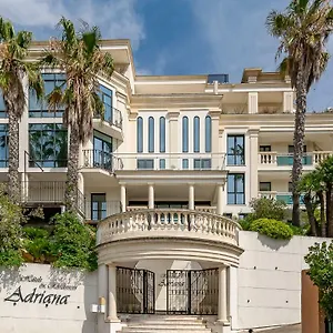 Vacanceole - Adriana Apartment